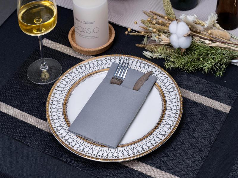 파티에 적합한 일회용 컬러 에어레이드 냅킨을 선택하는 방법은 무엇입니까?